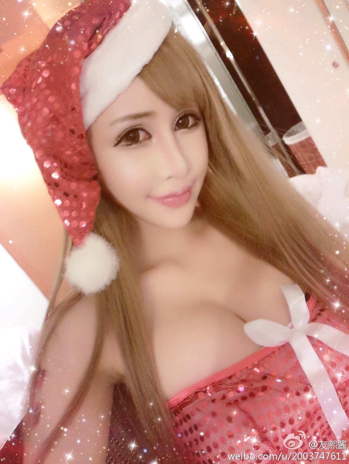 G罩美胸 火爆的辣子 友熙酱 微博自拍破解私密图片 2